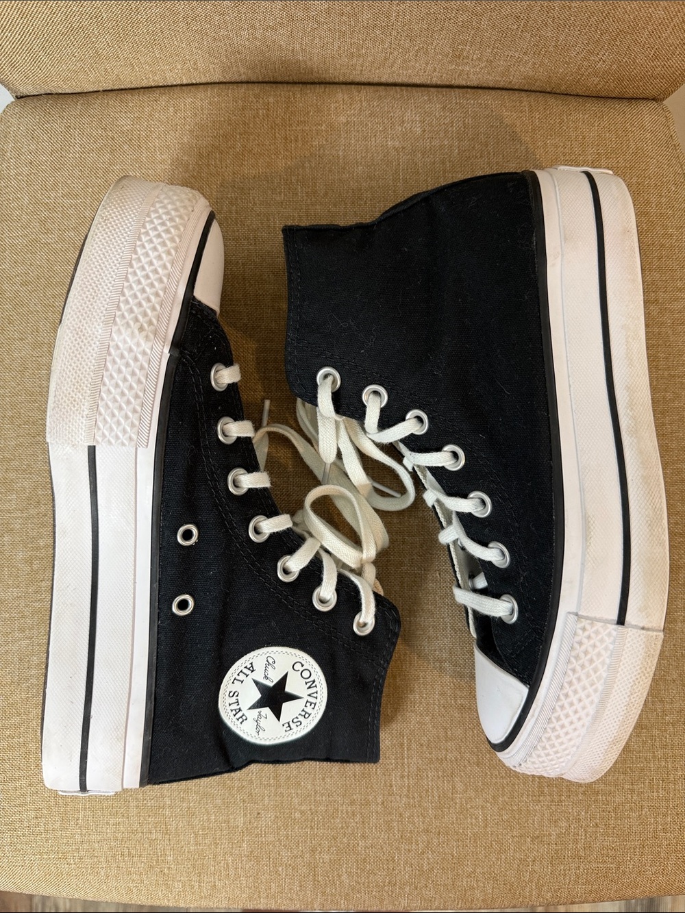 CONVERSE Black & White High-Top Platform Sneakers ~ 6.5